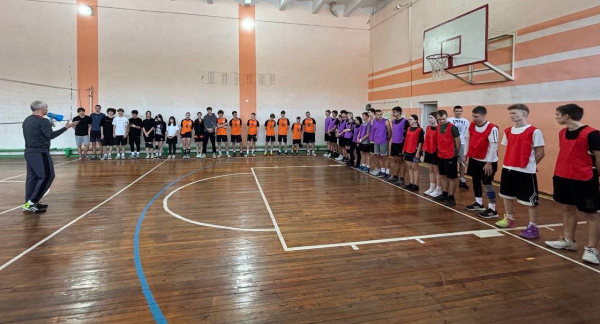 Открытое первенство по волейболу